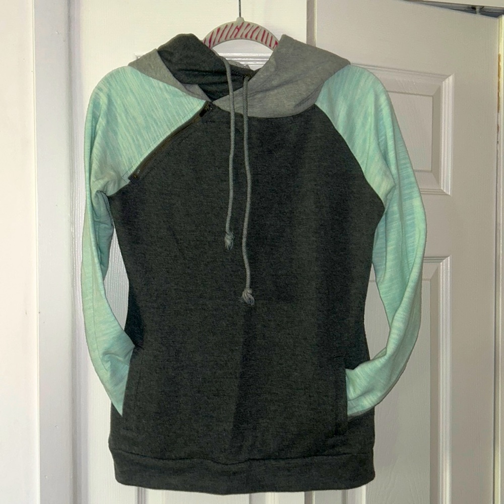 Women’s Sweatshirt - Size Small